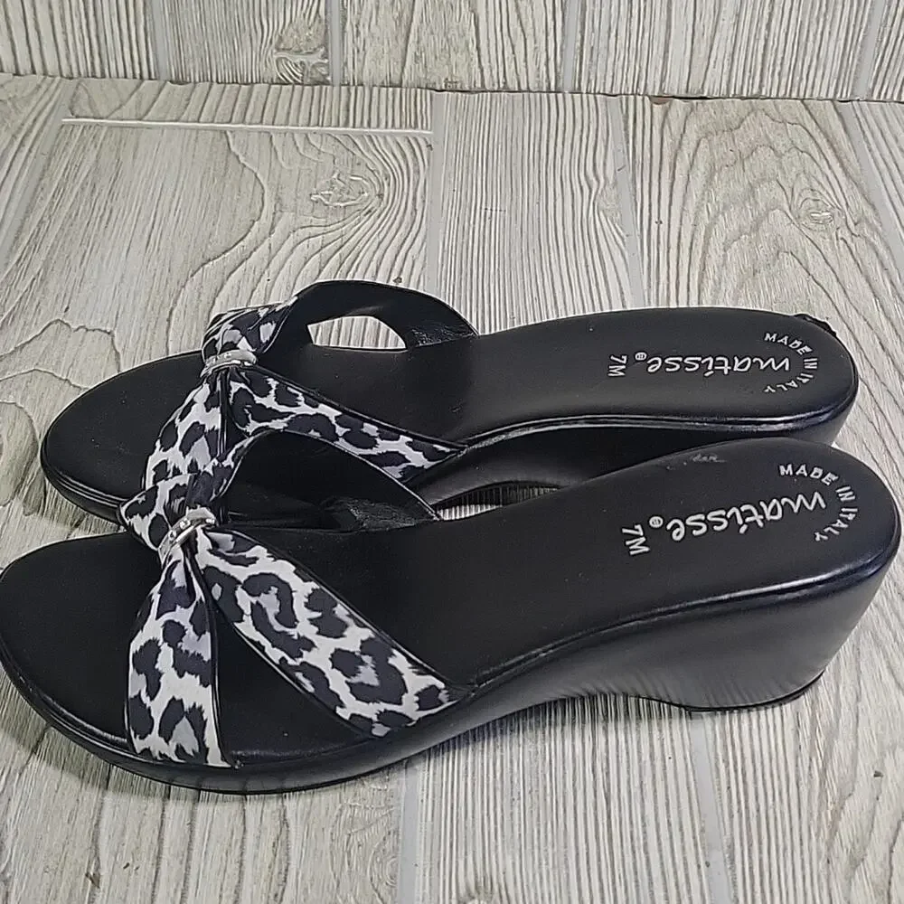 Matisse Black and White Leopard Print Wedge Sandals Womens Size 7